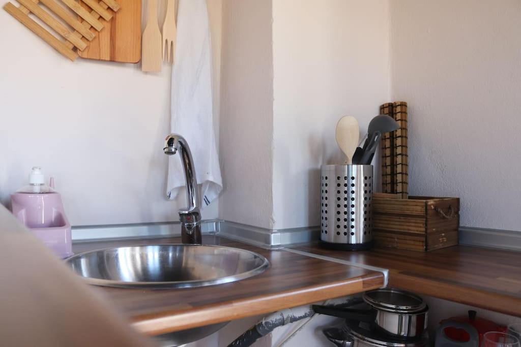 Private Apartment - The Lover'S Nest - Apt Privado Granada Kültér fotó